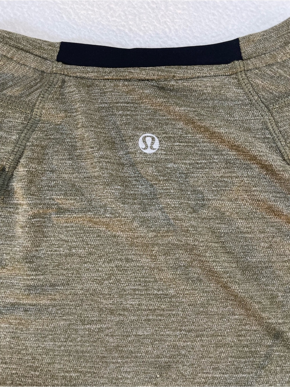 Lululemon Mens Activewear Short Sleeve Pocket T Shirt